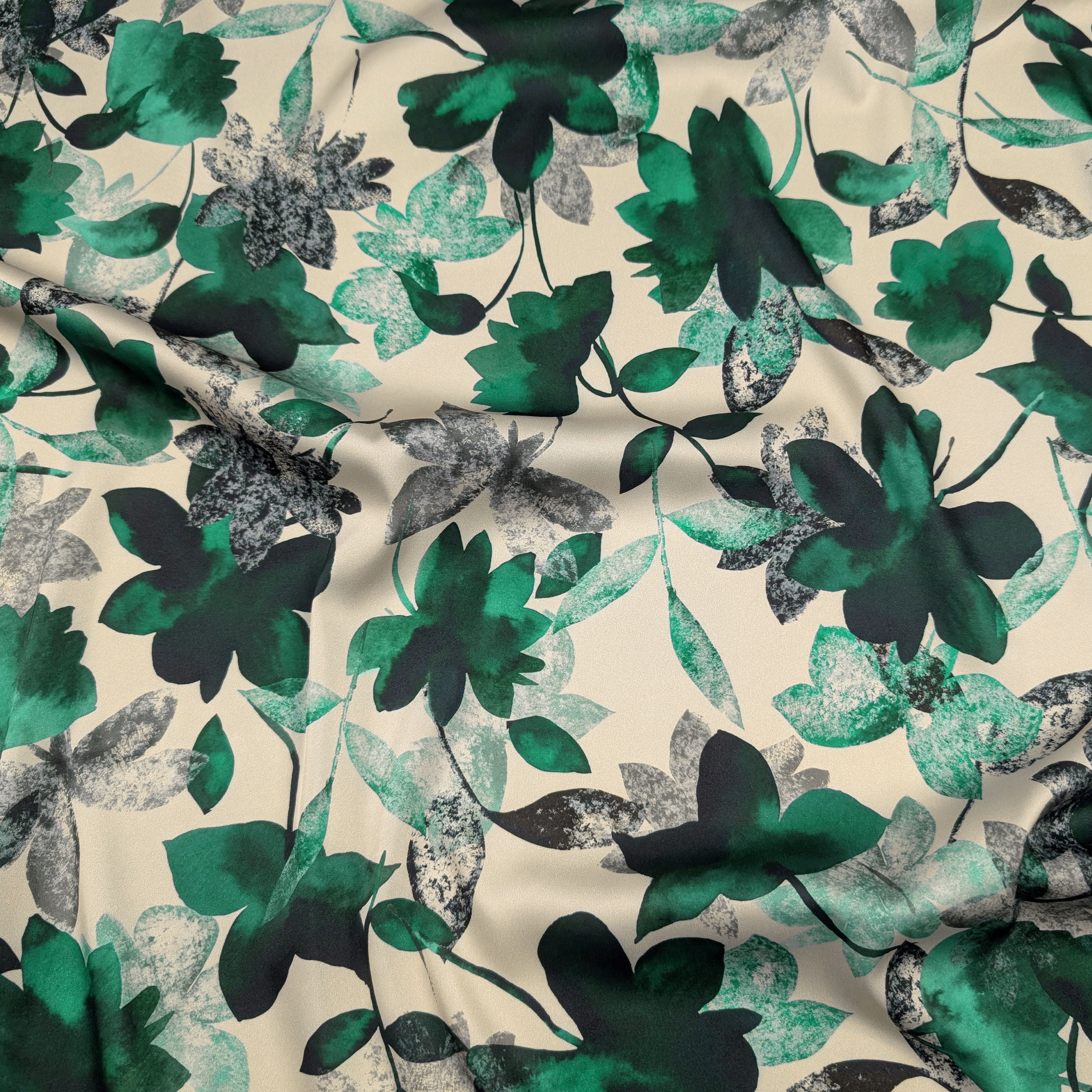 Raso Setato Alta Moda Fiori Verdi Image