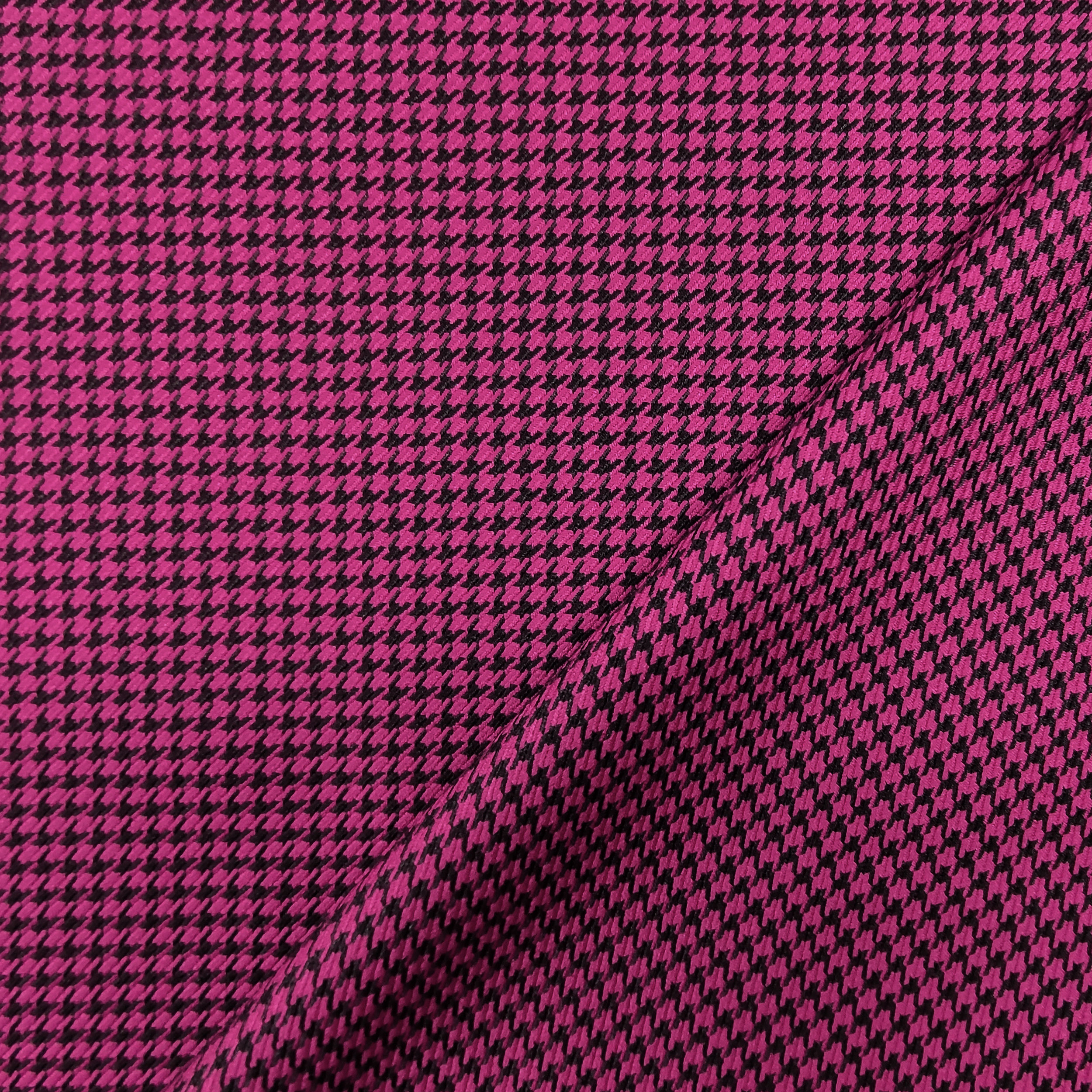 Tessuto Pied de Poule Nero Sfondo Magenta