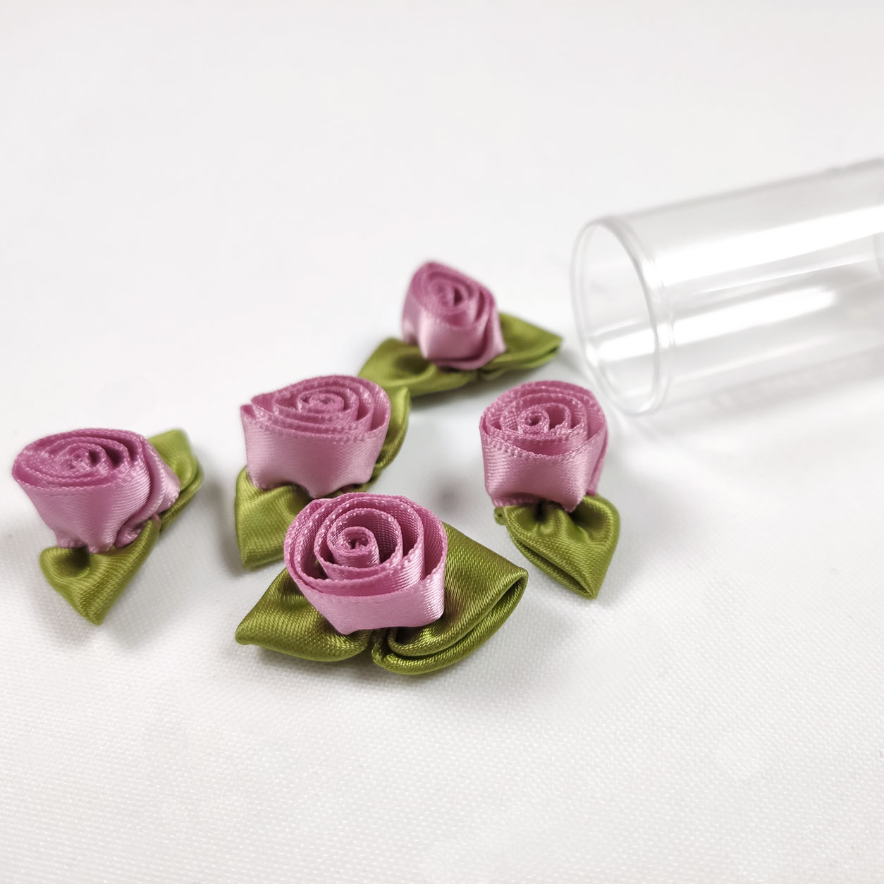 Roselline gutermann in satin large rosa antico
