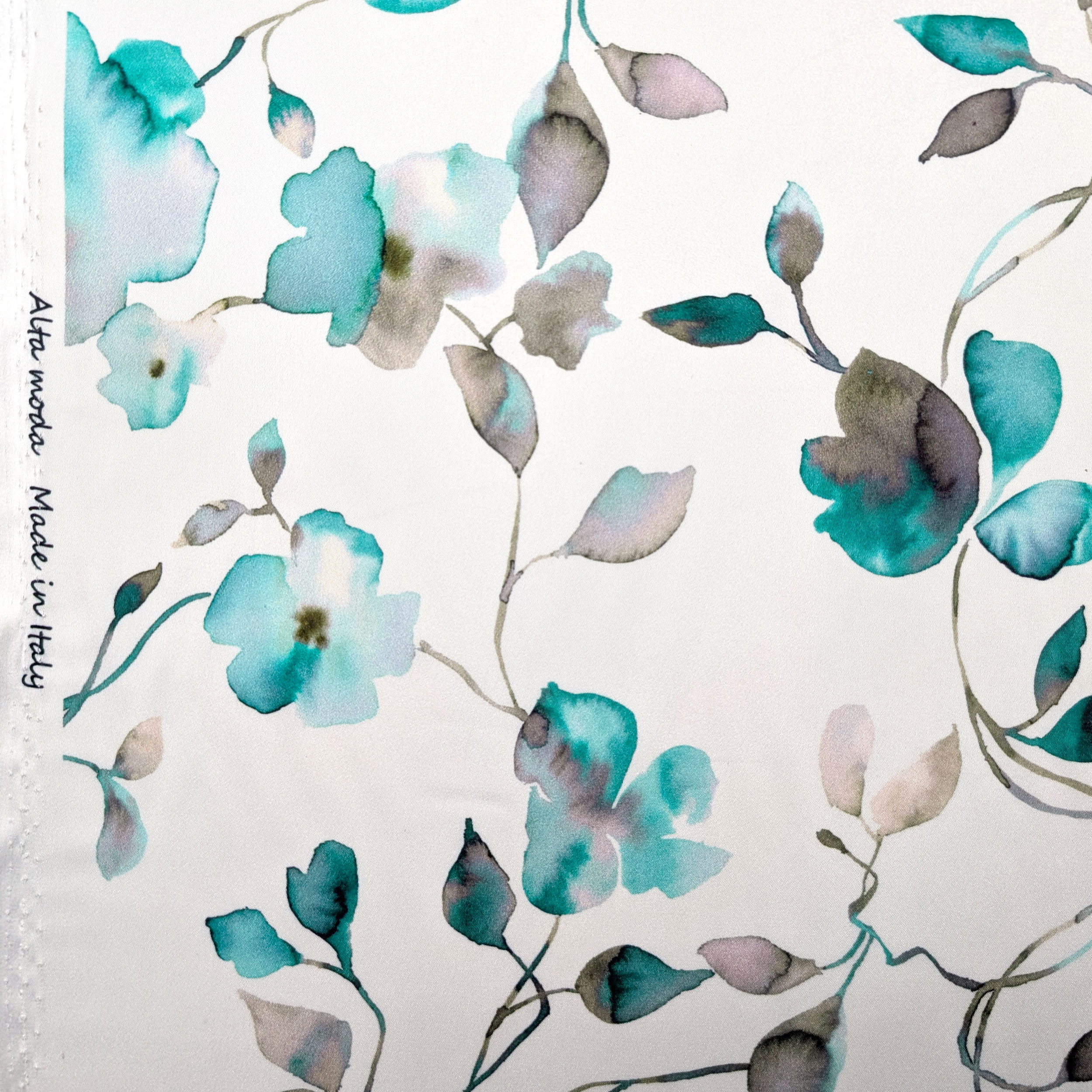 Raso Setato Alta Moda Fiori Acquerellati Verde Acqua Image