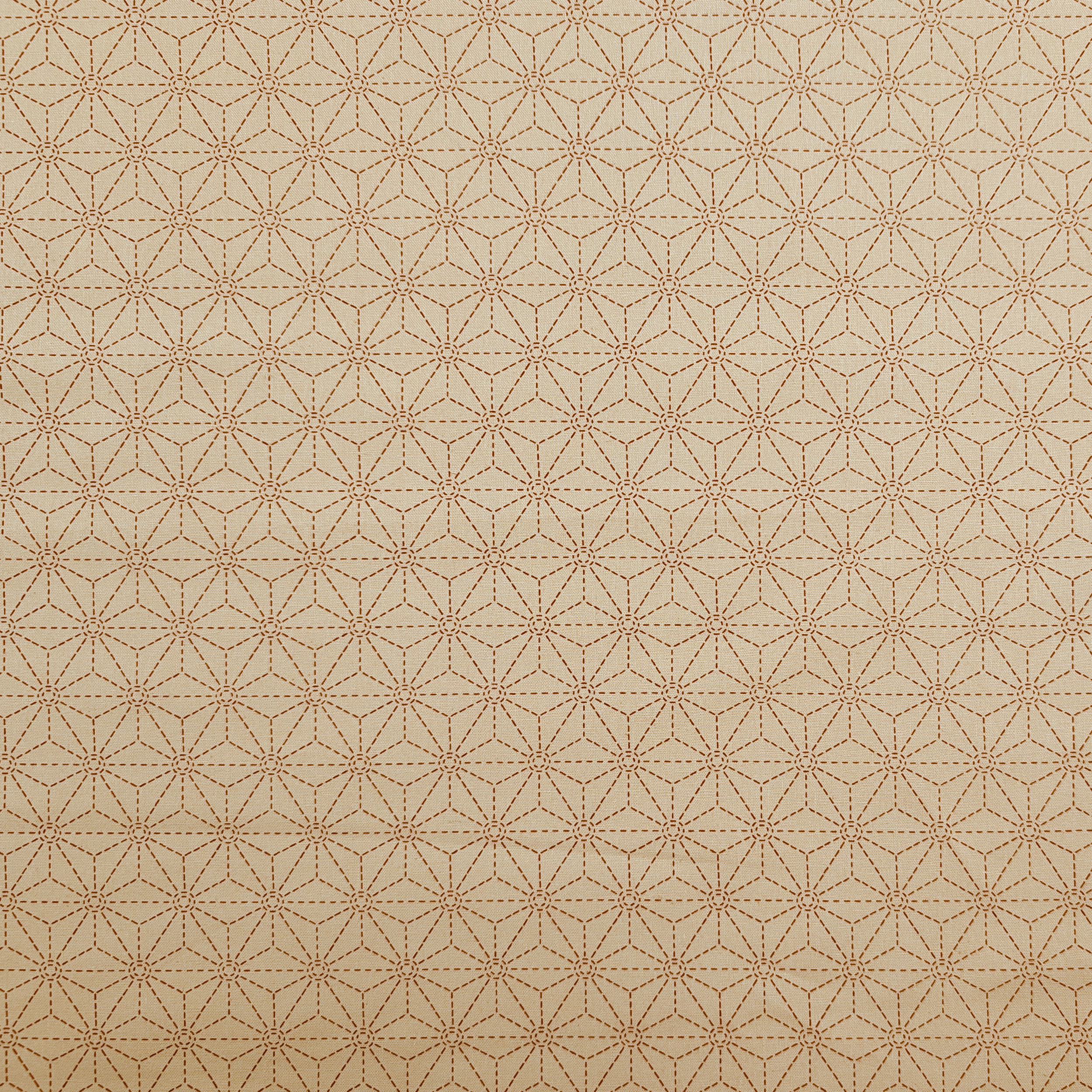 Popeline Cotone Beige con Stelle Geometriche Bordeaux Image