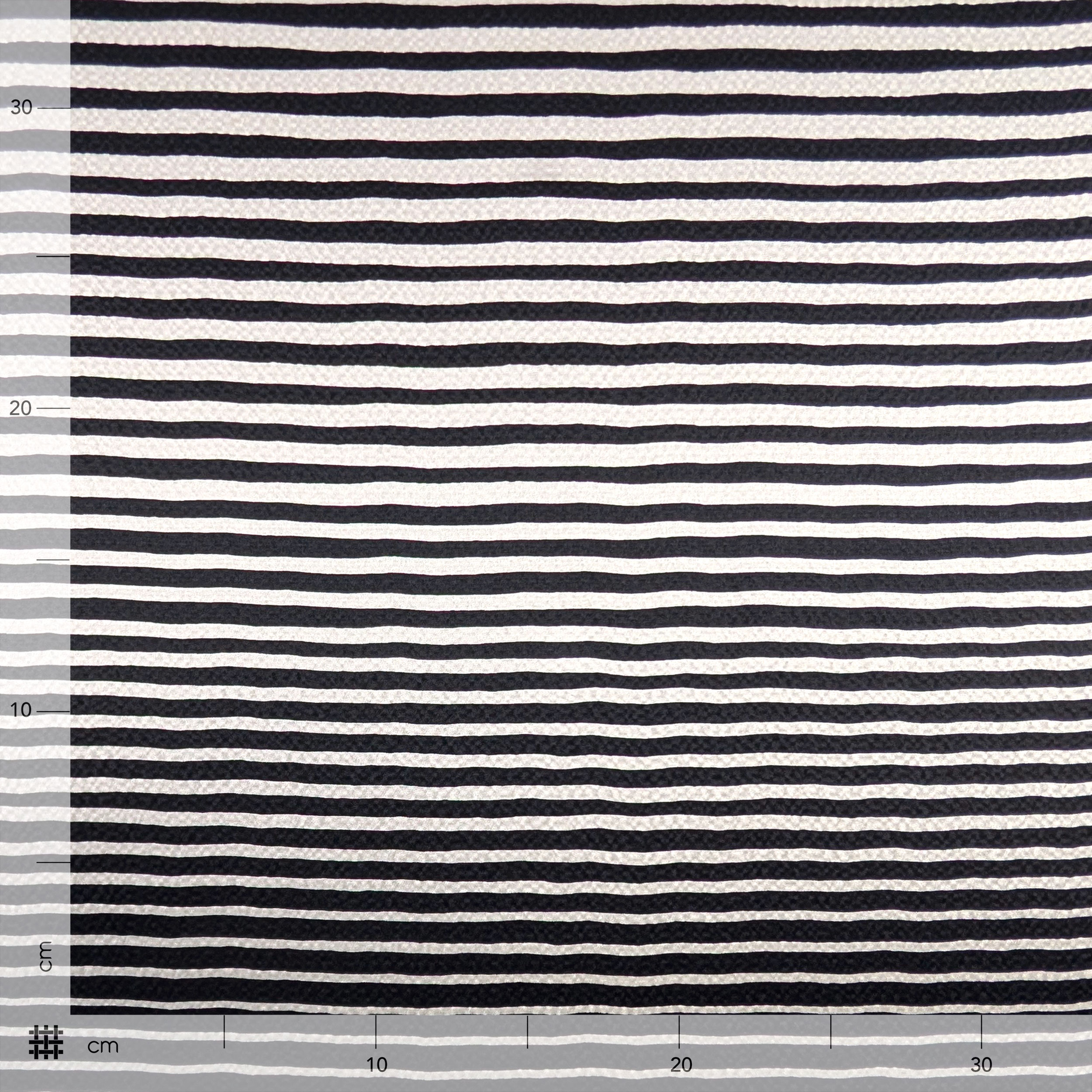 Pannello Pura Seta Righe Orizzontali Bianche e Nere 90x140 cm Image