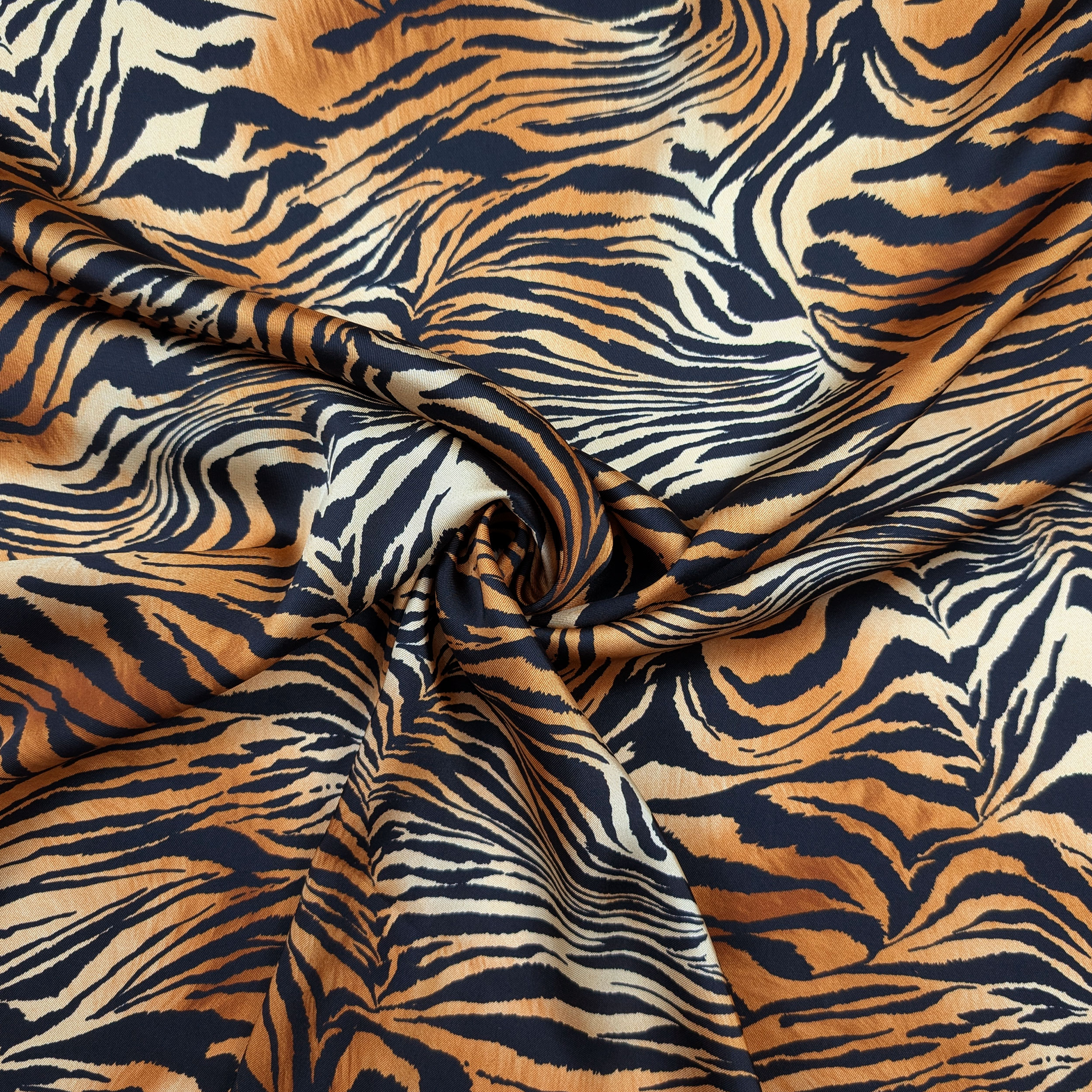 Rasetto Fantasia Animalier Tigrata Image