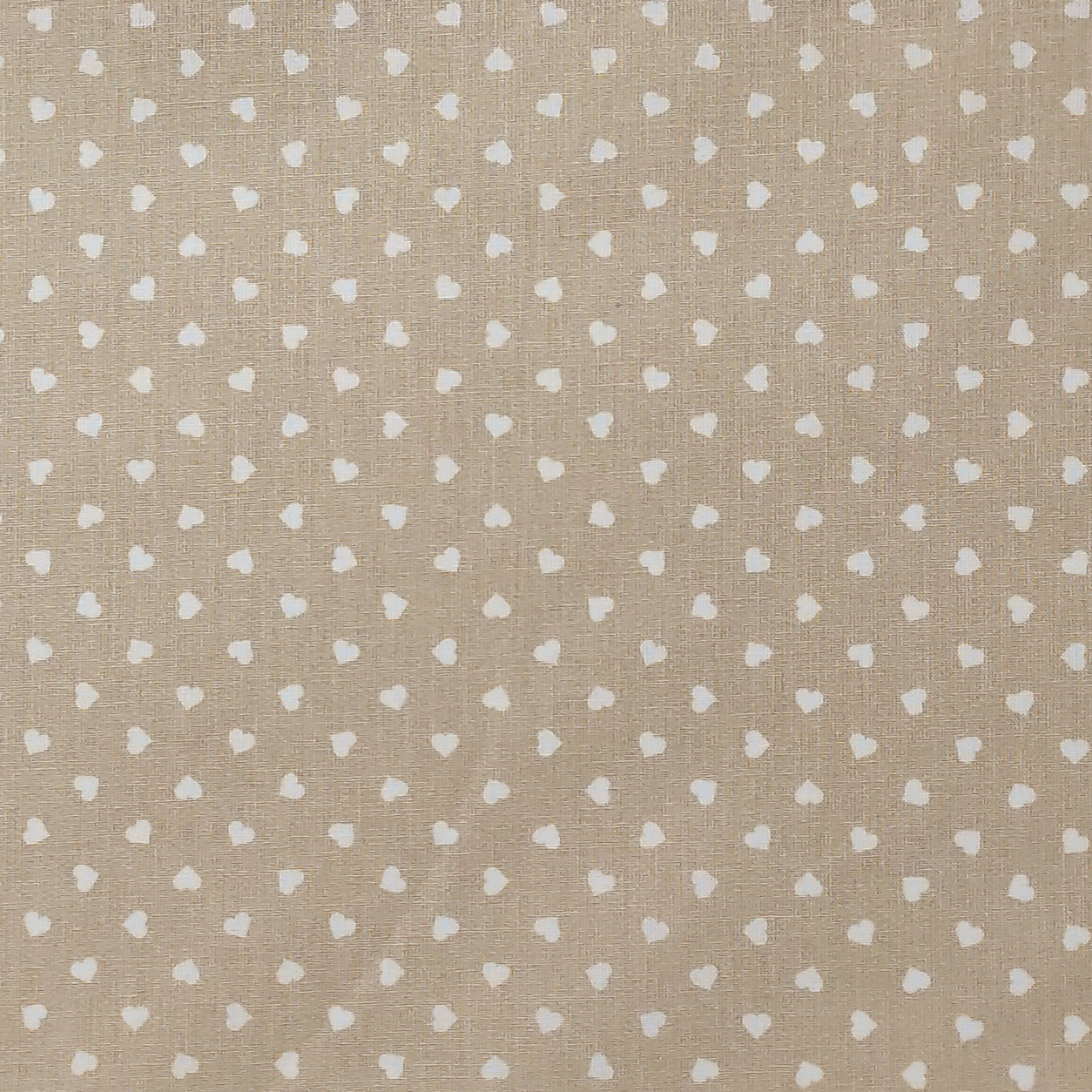 Tessuto cotone percallino cuori bianchi sfondo beige