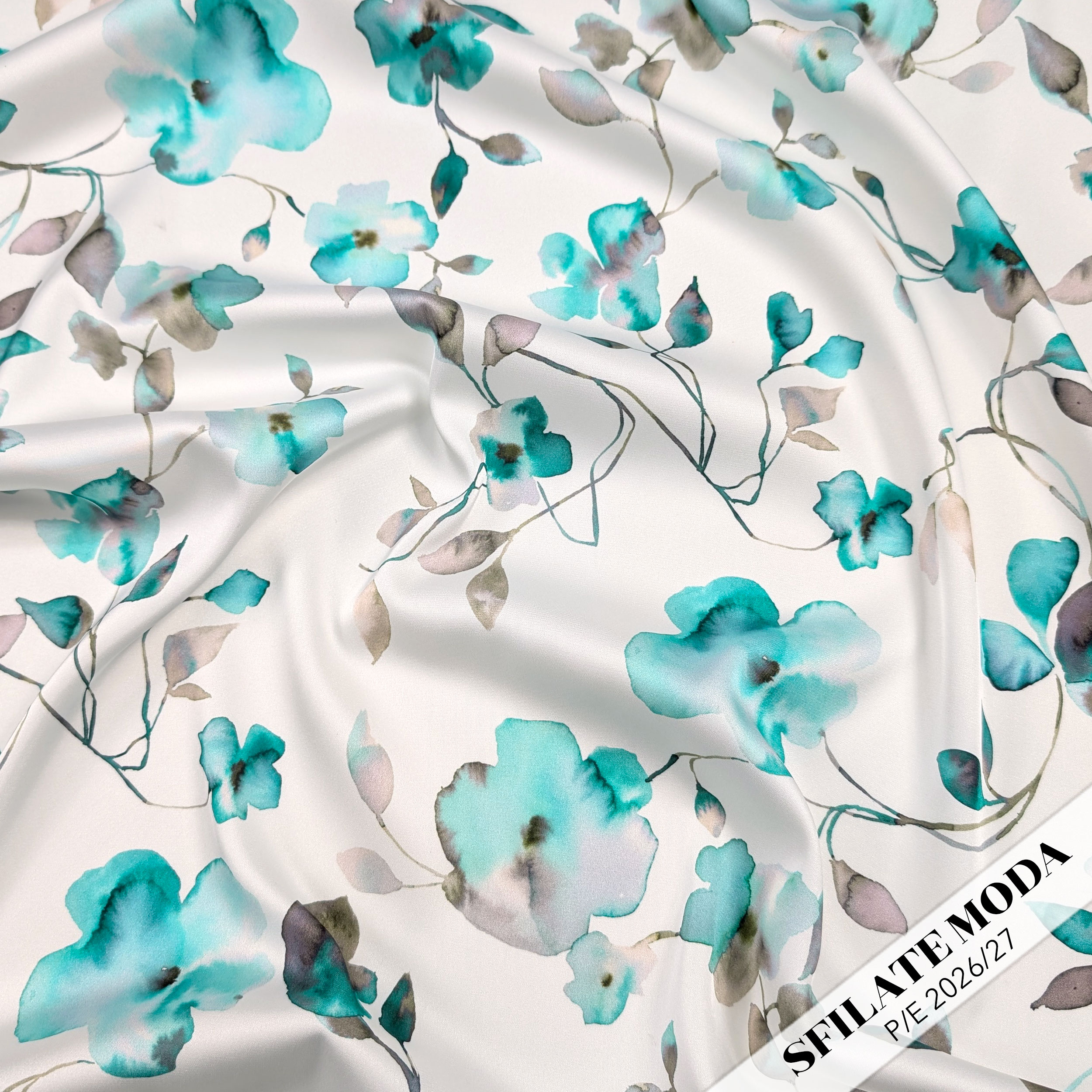 Raso Setato Alta Moda Fiori Acquerellati Verde Acqua Image