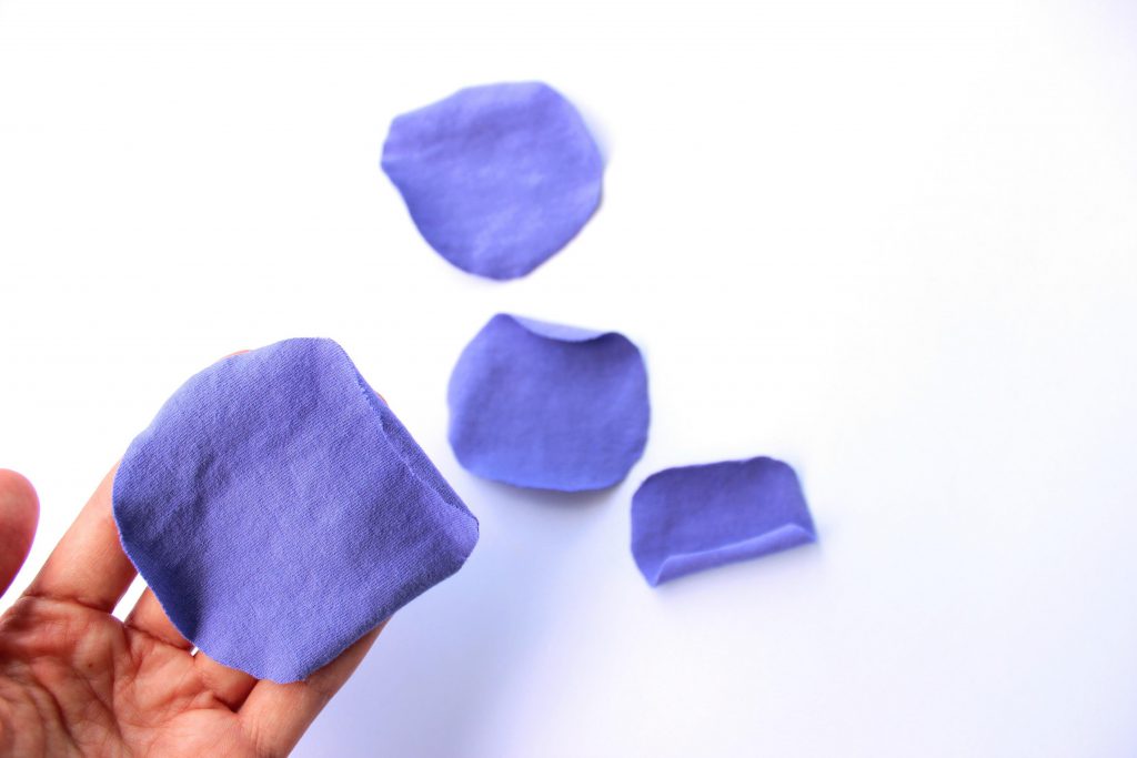 creazioni-con-materiali-di-cucito
