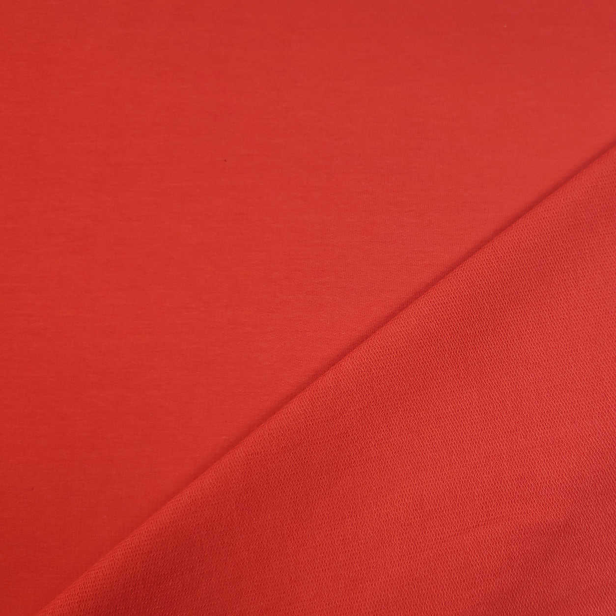 tessuto-felpa-rosso-aranciato