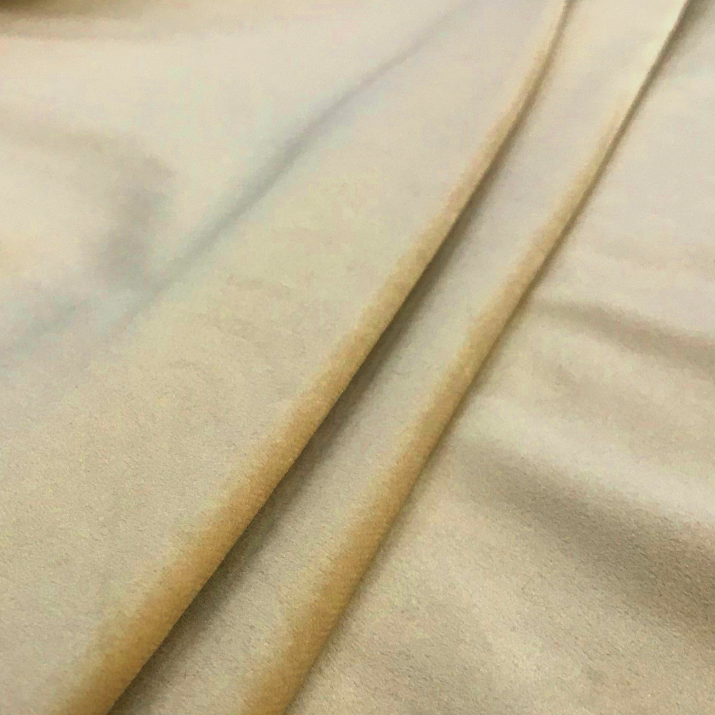velluto-morbido-beige